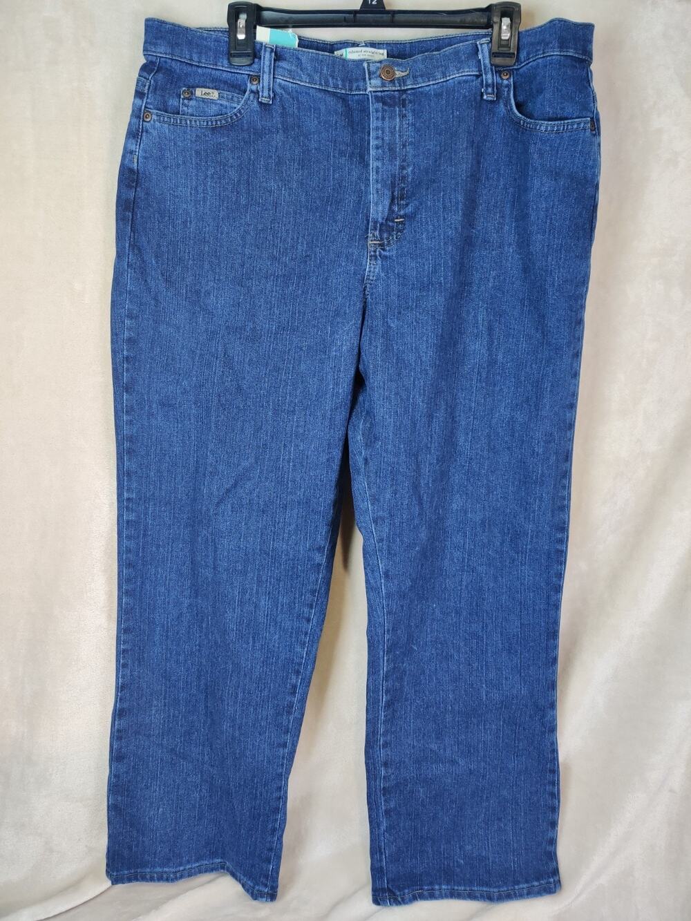 Lee Jeans Women's Size 18 Short Relaxed Straight Leg Dark Stone Wash NWT